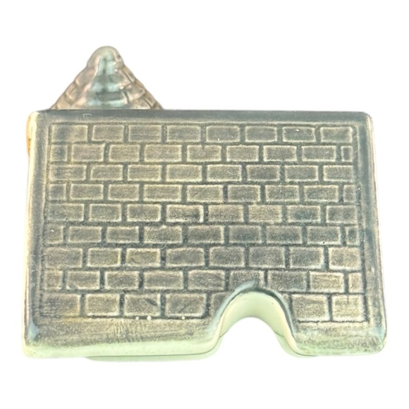 Vintage Otagiri Handcrafted Ceramic House Figurine - Picture 10 of 13